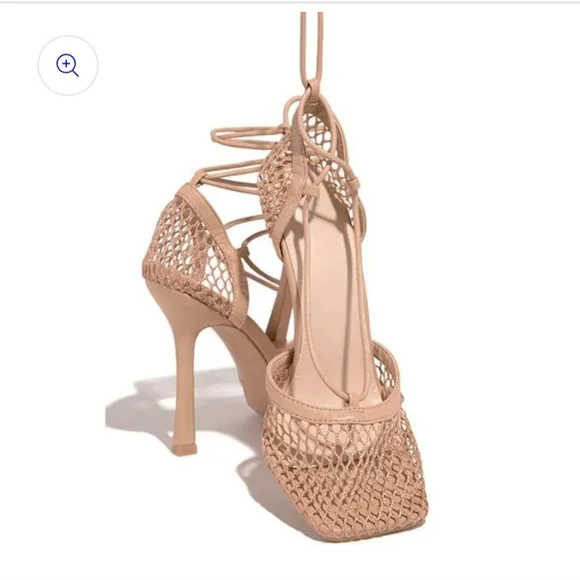 Shoes - Picture 2 of 4